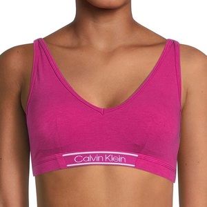 Calvin Klein The Ultimate Comfort Lightly Lined Logo V-Neck Magenta Bralette